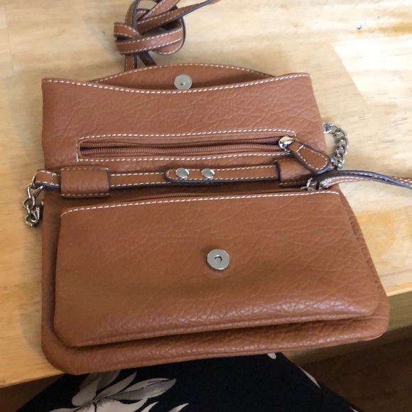 Purse - Picture 2 of 3